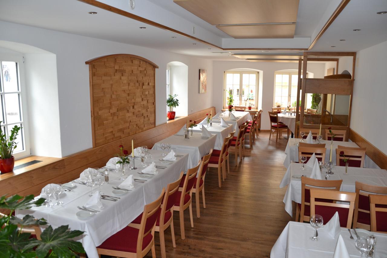 Isny im Allgäu Hotel Restaurant Baeren מראה חיצוני תמונה
